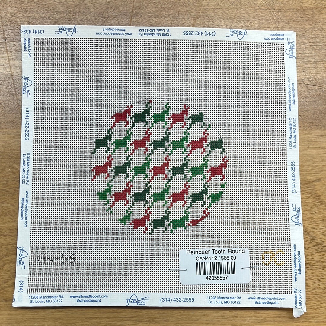 Reindeer Tooth Round – The Needlepoint Clubhouse