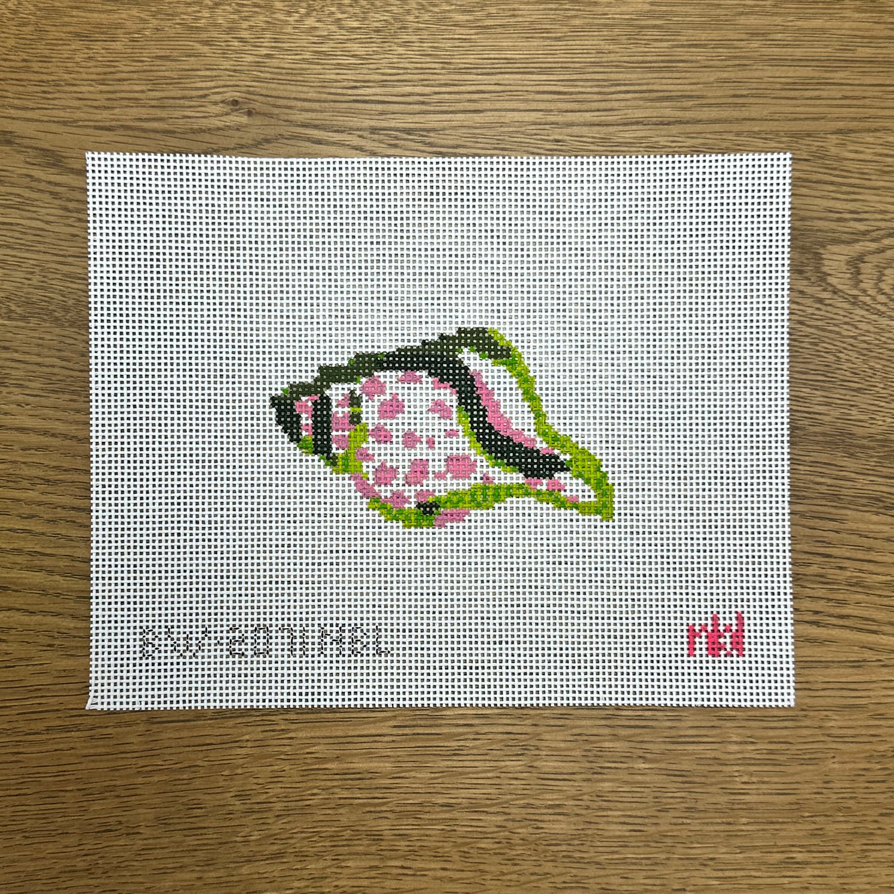 Shell Needlepoint Chart Whelk Shell – The Needlepoint Clubhouse