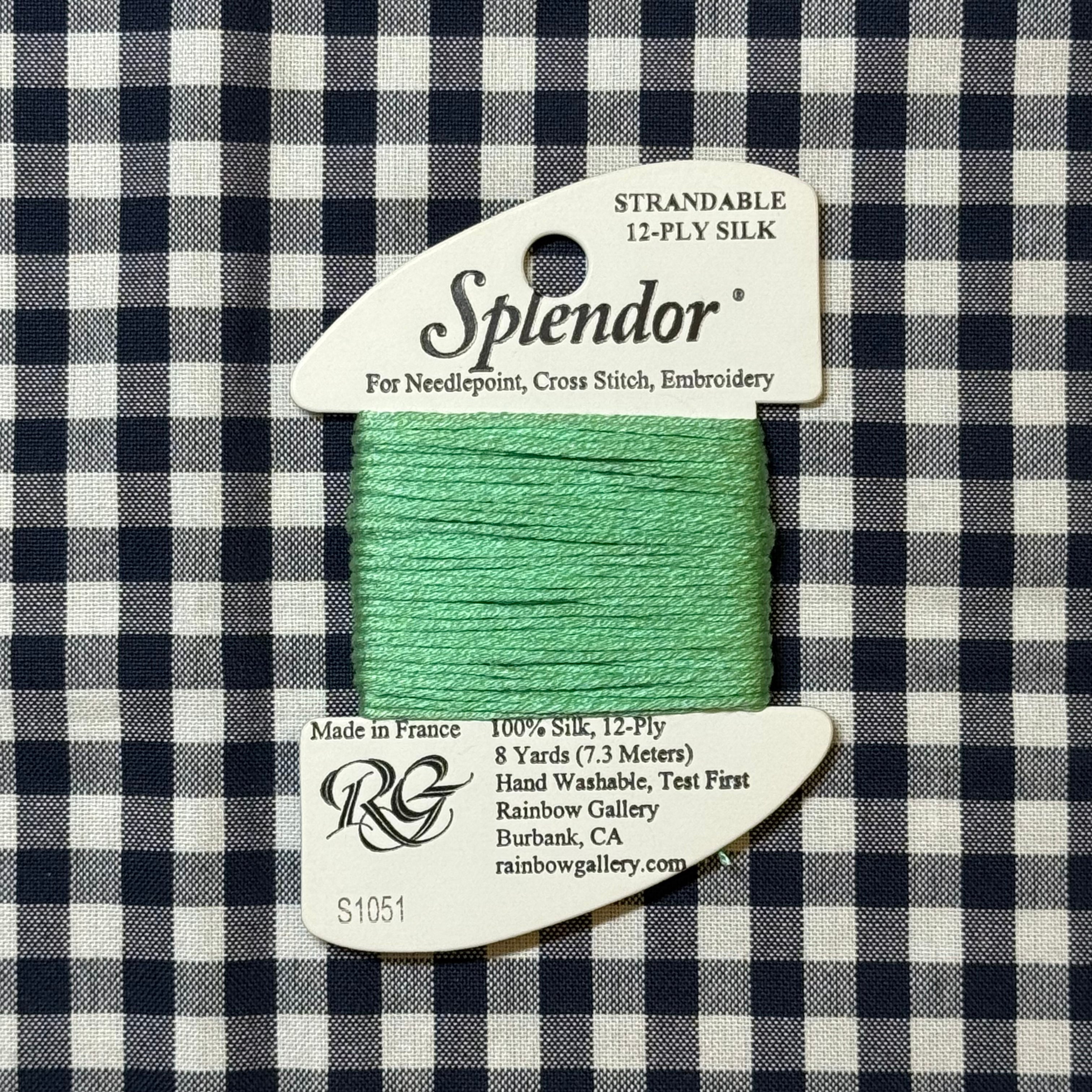 S1051 Lite Emerald | Splendor - discontinued – The Needlepoint Clubhouse
