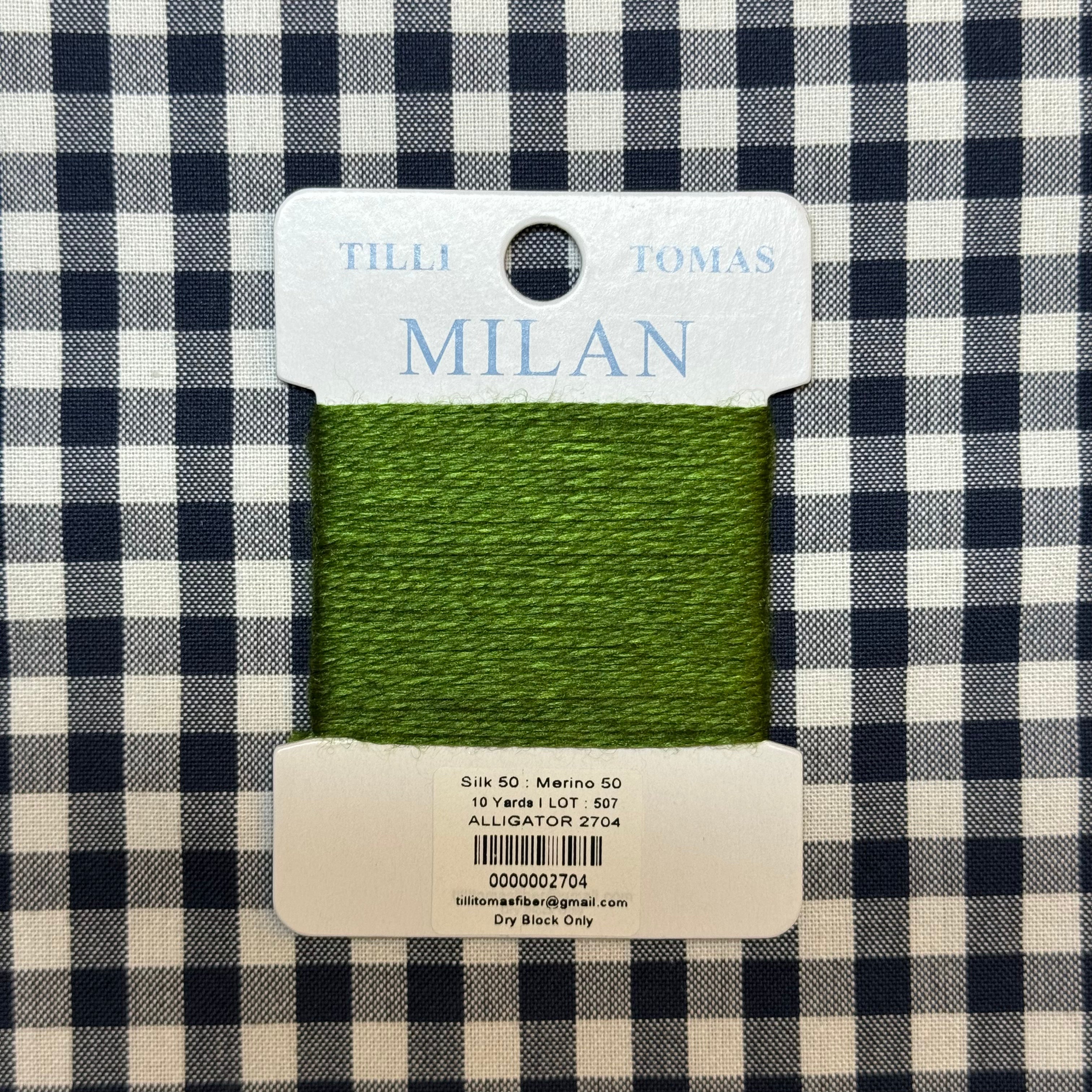 MC-2704 Alligator | Milan Card – The Needlepoint Clubhouse